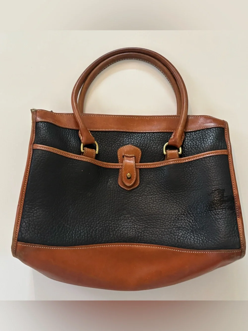 Dooney & Bourke vintage all weather leather satchel purse bag